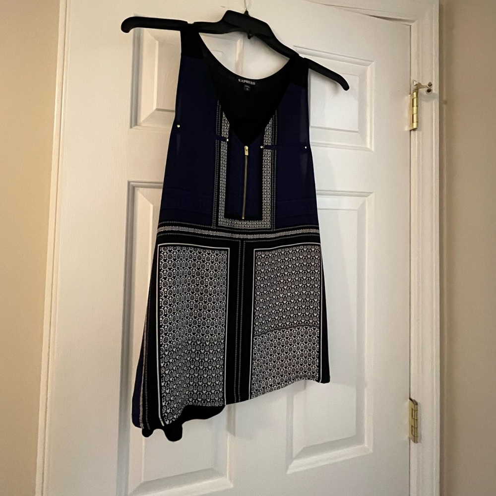 Express Zippered Black and Blue Hudson Tank